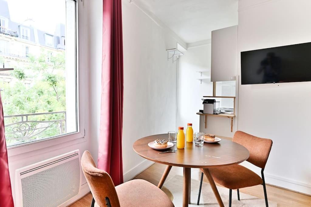 Petit Voltaire Nation Appartement